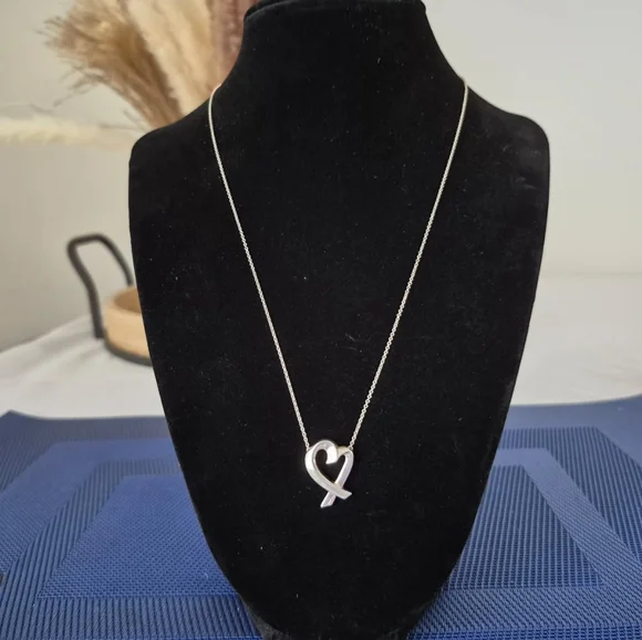 Tiffany Paloma Picasso, Loving Heart Pendant